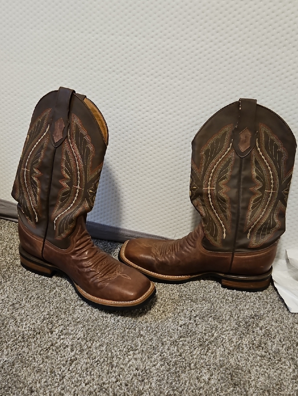Brand New Mens Ferrini Boots